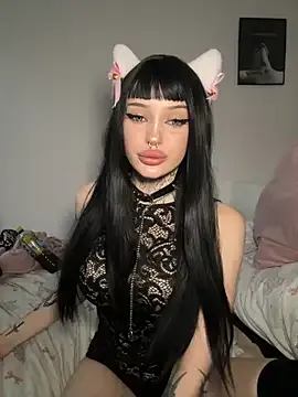 Yui-Ch06 – webcam model profile photo Image 11