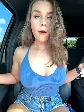 redNatified – webcam model profile photo Image 4