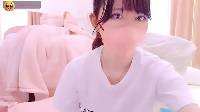 approche_toi_petite – webcam model profile photo Image 6