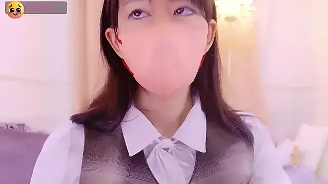 approche_toi_petite – webcam model profile photo Image 7