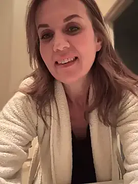 grettabenett_ profile photo Image 12