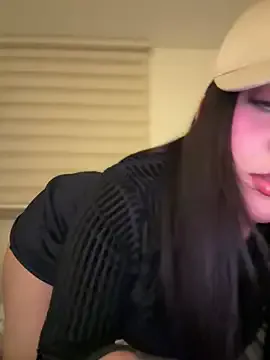 marcimaa – webcam model profile photo