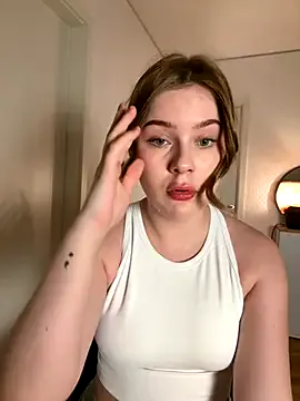 AyreenMoore – webcam model profile photo Image 16