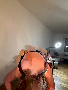 AyreenMoore – webcam model profile photo Image 3