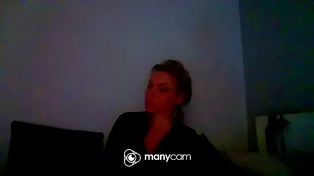 RuslanaXX – webcam model profile photo Image 7