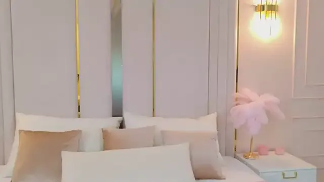 Victoria_Founta1n – webcam model profile photo Image 13