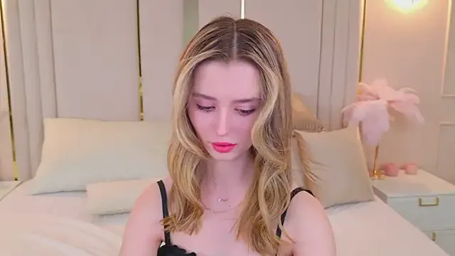 Victoria_Founta1n – webcam model profile photo Image 9