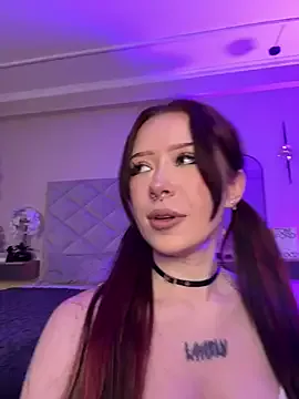 NATHALIA-28_ profile photo Image 11