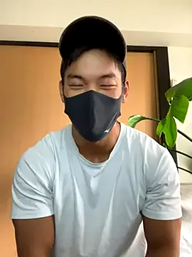 funny_to_see_you_here – webcam model profile photo Image 5