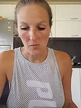 jeangreybianca – webcam model profile photo Image 13