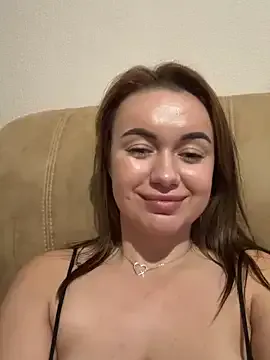 lulu_italy – webcam model profile photo Image 7