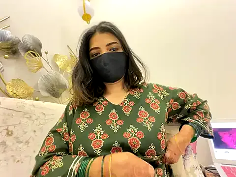 livvywinters – webcam model profile photo Image 16