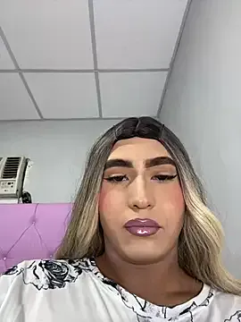 stefania_lerner – webcam model profile photo Image 9