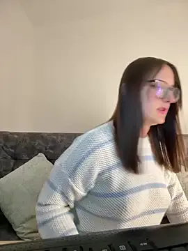 Humsafar-HDX-13 – webcam model profile photo Image 16