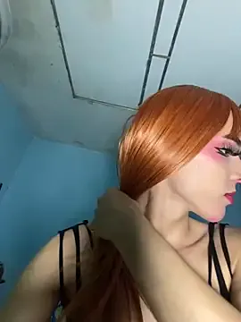 _Alicee_1 – webcam model profile photo Image 10