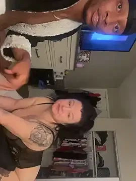 blonde_bigtits – webcam model profile photo Image 12