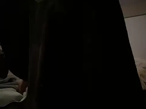 blonde_bigtits – webcam model profile photo Image 3