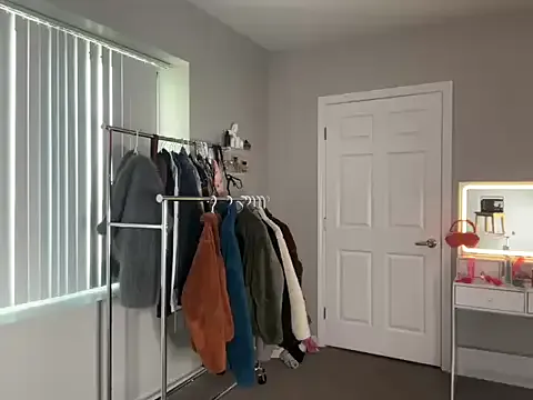 SonY_CaM – webcam model profile photo Image 7