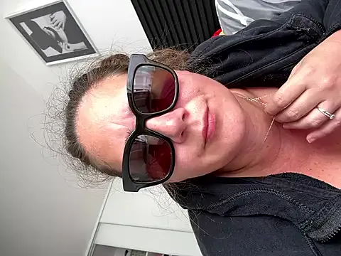 Ivy_the_goddess – webcam model profile photo Image 6