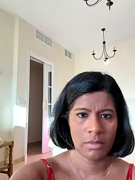 HOT-CUPAL22 – webcam model profile photo Image 15