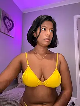 HOT-CUPAL22 – webcam model profile photo Image 4