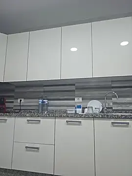 NeoleeLkr – webcam model profile photo Image 6