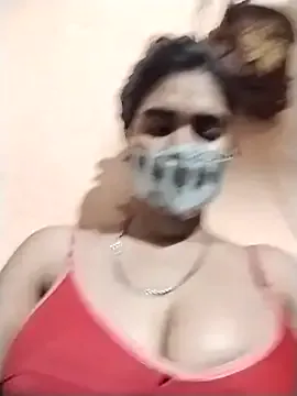 LuscousPussy – webcam model profile photo Image 10