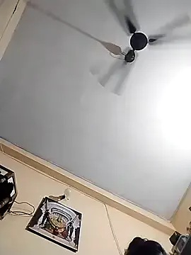 LuscousPussy – webcam model profile photo Image 13