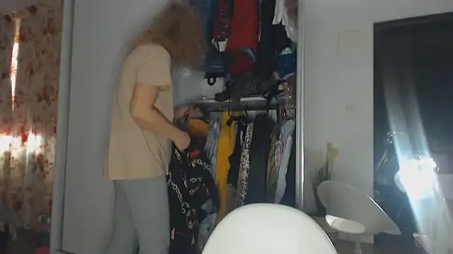 merlyn4 – webcam model profile photo