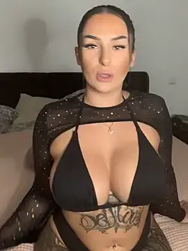 Rinamay_ – webcam model profile photo Image 8