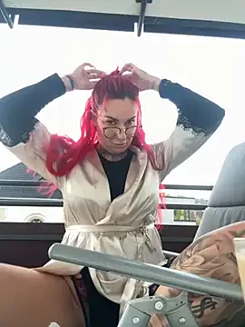 Playingsiblings – webcam model profile photo Image 19