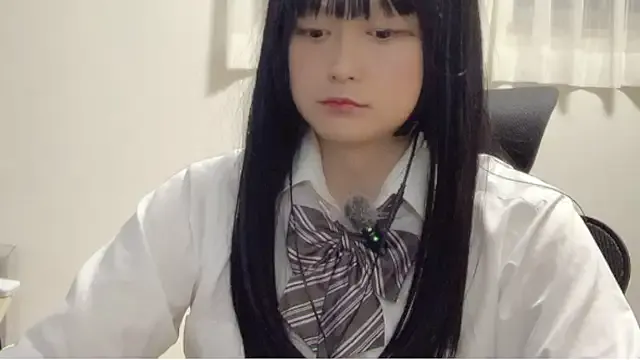 shine_chanel – webcam model profile photo Image 11