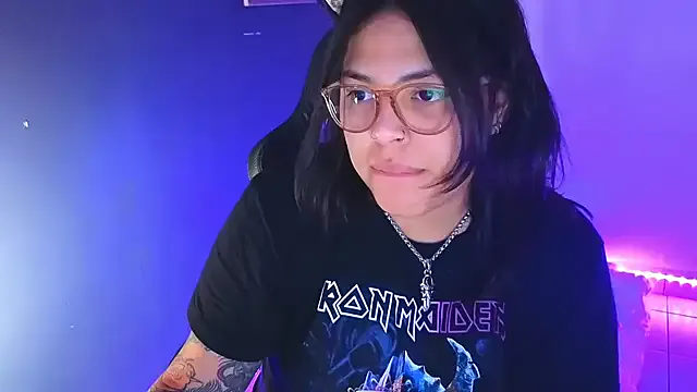 Nicoleevien – webcam model profile photo Image 3