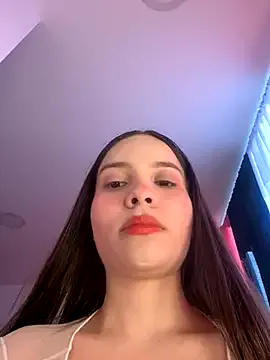 husa_Malikaa – webcam model profile photo Image 16