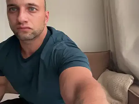 El-Jouri – webcam model profile photo Image 9