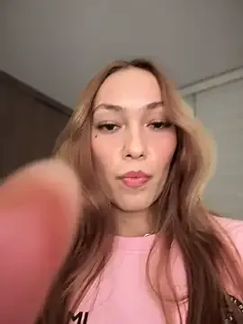 strip4faith – webcam model profile photo Image 12