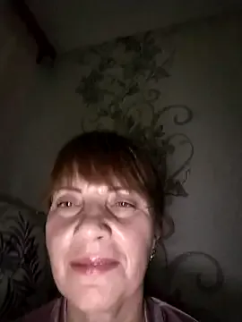 curvyflawless – webcam model profile photo Image 3