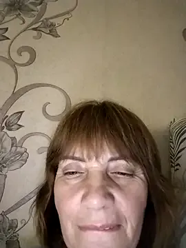 curvyflawless – webcam model profile photo Image 4