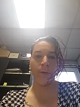 alissa_wxw profile photo Image 12