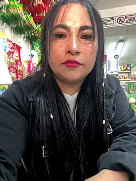 MichelleVibes18 profile photo Image 14