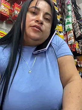 MichelleVibes18 profile photo Image 5