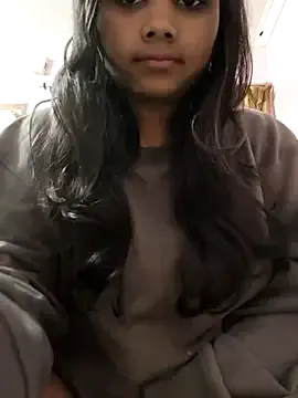 ashley_ospino profile photo Image 3