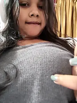 ashley_ospino profile photo Image 4