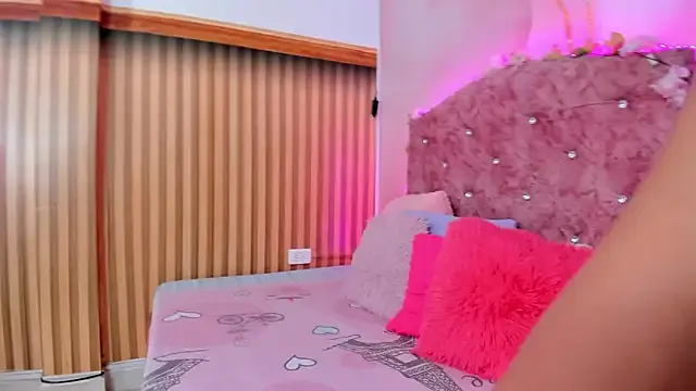 Wildhot_Cuple – webcam model profile photo Image 4