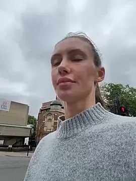 EmiliaCouple – webcam model profile photo Image 8