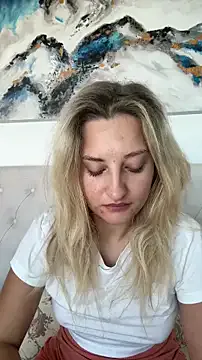 mikio_san – webcam model profile photo Image 18