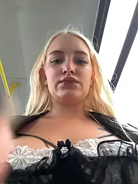 Humsafar-HDX-13 – webcam model profile photo Image 17