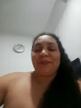 _mito_69 – webcam model profile photo Image 2