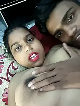 RollDolls – webcam model profile photo Image 18