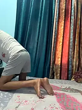 kittywoodyluv – webcam model profile photo Image 2